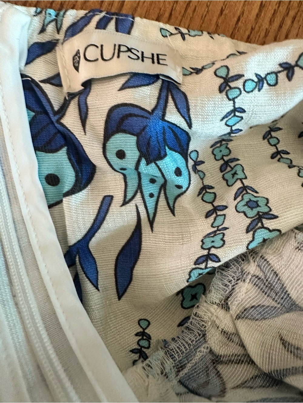 Cupshe White and Blue Floral Strapless Jumpsuit - Picture 11 of 12